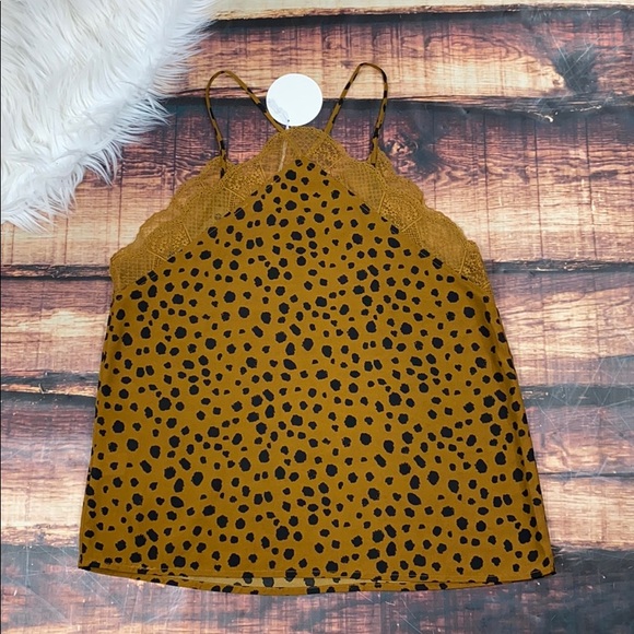 << Spotted Leopard Lace Trim Camo Tank Top >> - Picture 5 of 6